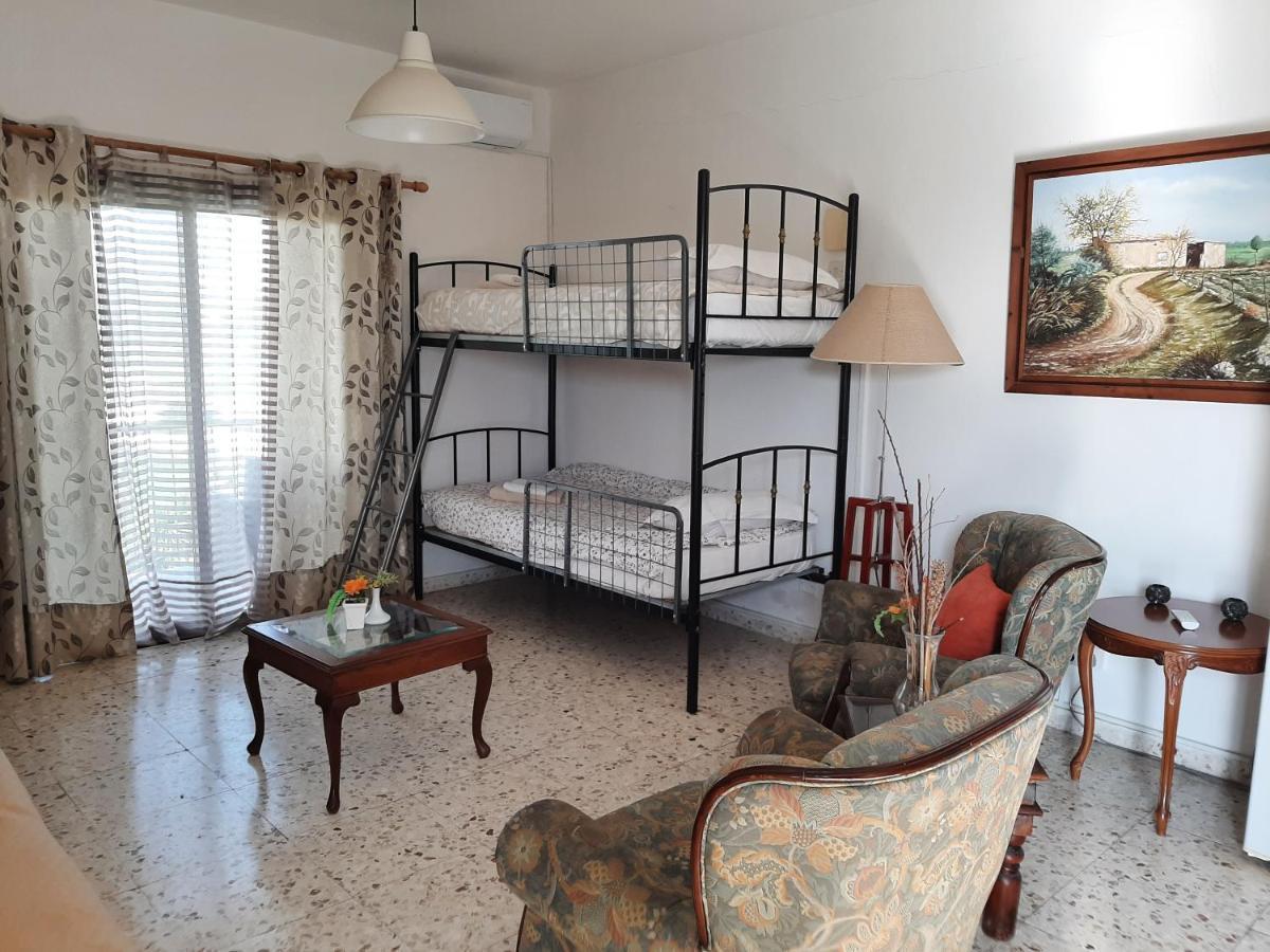 George Houses Пендакомо Экстерьер фото