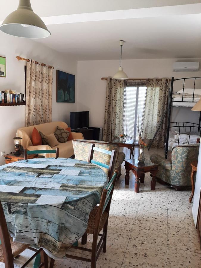 George Houses Пендакомо Экстерьер фото